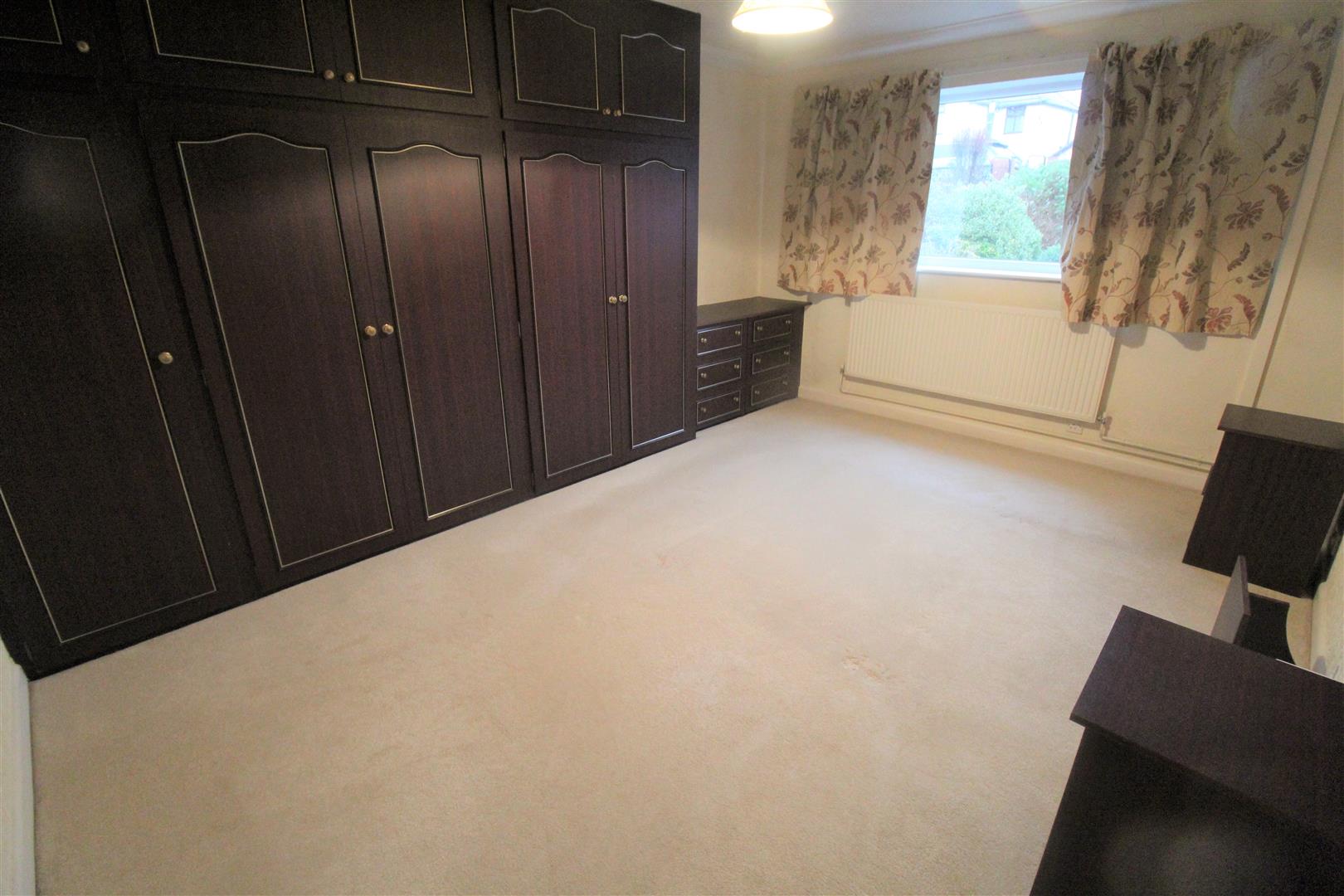 Heath House Lane, Bucknall, Stoke-On-Trent